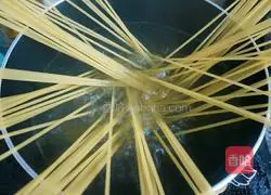 Tomato meat Illustration of making pasta 2