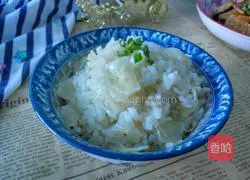 Illustration of how to make braised cabbage rice 7