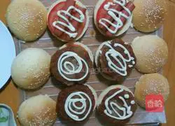 Illustration of how to make hamburgers 3