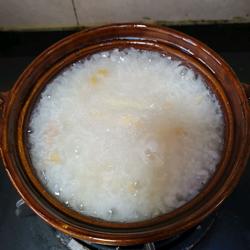 Osmanthus fish casserole porridge