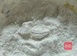 Cranberry rice flour steamed cake recipe 4