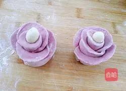 Romantic Rose Flower Roll Recipe Illustration 15