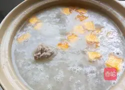 Illustration of how to make pork ribs and pumpkin rice porridge 10