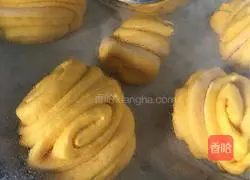  Illustration of how to make carrot and milk rolls 18