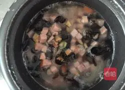 Illustration of how to make braised rice with ham and mushrooms 11