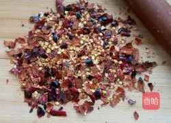 Illustration of how to make spicy and sour rice noodles 4