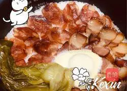 Illustration of how to make sausage and bacon clay pot rice 8
