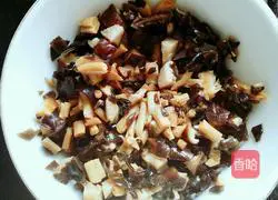 Steam Illustration of how to make the colorful box of spareribs 3