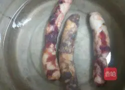 Cantonese Sausage Claypot Rice Recipe Illustration 2