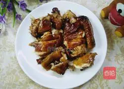 Illustration of how to bake chicken in waterless rice cooker 7