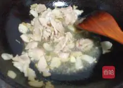 Home-style braised noodles Illustration 3