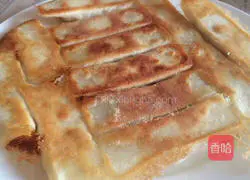 Illustration of how to make pot stickers 14