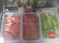 Illustration of how to make ham burger 2