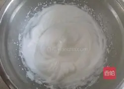 Strawberry Cocoa Box Cake Recipe Illustration 6