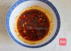 Illustration of how to make cold spicy rice noodles 8