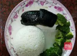 Illustration of how to make baked sea cucumber rice with abalone sauce 6