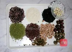 Illustration of how to make eight-treasure porridge 1
