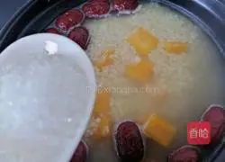Illustration of how to make millet and sweet potato porridge 8