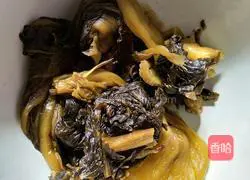 Illustration of how to make pickled cabbage rice noodles 2