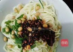 Illustration of how to make sweet and sour spicy cold noodles 5