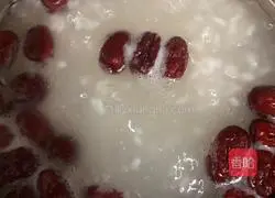 Illustration of home-style red date rice porridge 3