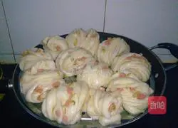 Illustration of how to make ham, green onion, pepper and salt rolls 20