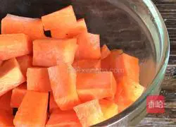 Illustration of how to make fungus, yam and millet porridge 4