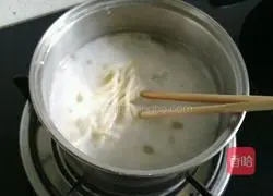 Illustration of how to make sesame sauce cold noodles 3