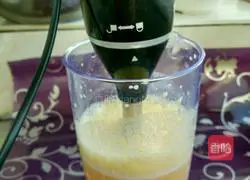 Cornmeal Pumpkin Hair Cake Illustration 3