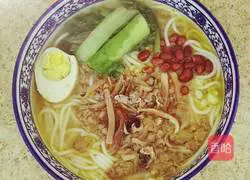 Illustration of how to make lean cuttlefish rice noodles 14