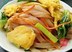 Illustration of how to make fried rice noodles with eggs 9