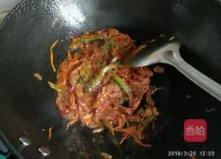 Illustration of how to make stir-fried pasta 13