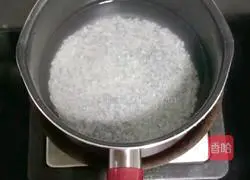 Illustration of how to make pork and cabbage porridge (baby food supplement) 7