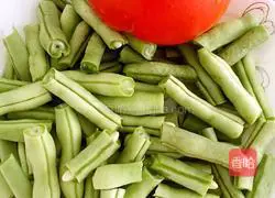 Illustration of how to make braised beans and noodles 2