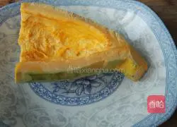 Illustration of how to make pumpkin hair cake 1