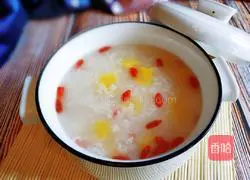Illustration of how to make pineapple rice porridge 1