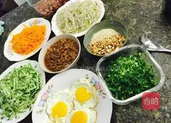 Illustration of how to make summer cold noodles 6