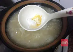 Illustration of how to make pork liver porridge 9