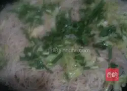 Illustration of how to make fried rice noodles 8