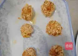 Illustration of how to make fried rice balls 5