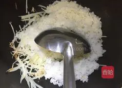 Illustration of how to make koala hand-shaped rice balls 5