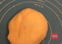 Illustration of how to make butter rolls 8