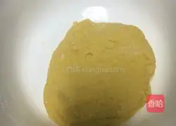 Illustration of how to make pumpkin butterfly rolls 2