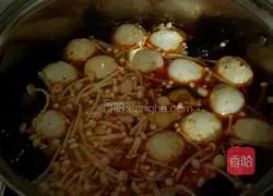 Illustration of how to make rice noodles across the bridge 5