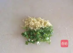 Illustration of how to make spicy rice noodles with minced meat 5
