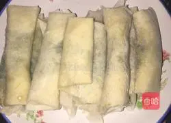 Illustration of how to make spring rolls 6