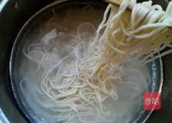 Illustration of how to make sesame cold noodles 6