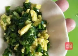 Illustration of how to make pot sticker dumplings 9