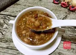 Illustration of how to make five-grain health porridge 6