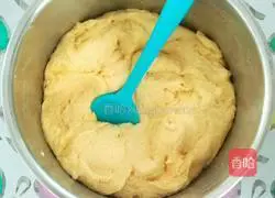 Illustration of how to make sugar-free cornmeal cake 3